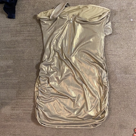 the cutest metallic XL dress from revolve - Picture 3 of 3
